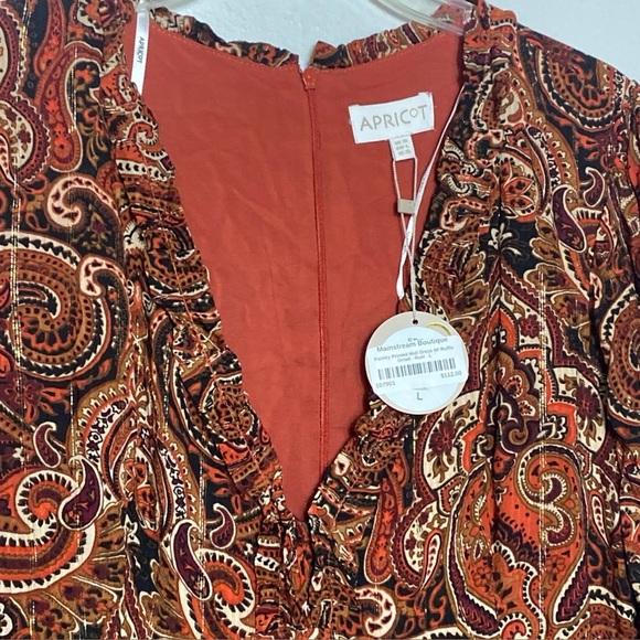 Apricot Paisley Midi Dress with Ruffles Size L - Picture 7 of 13
